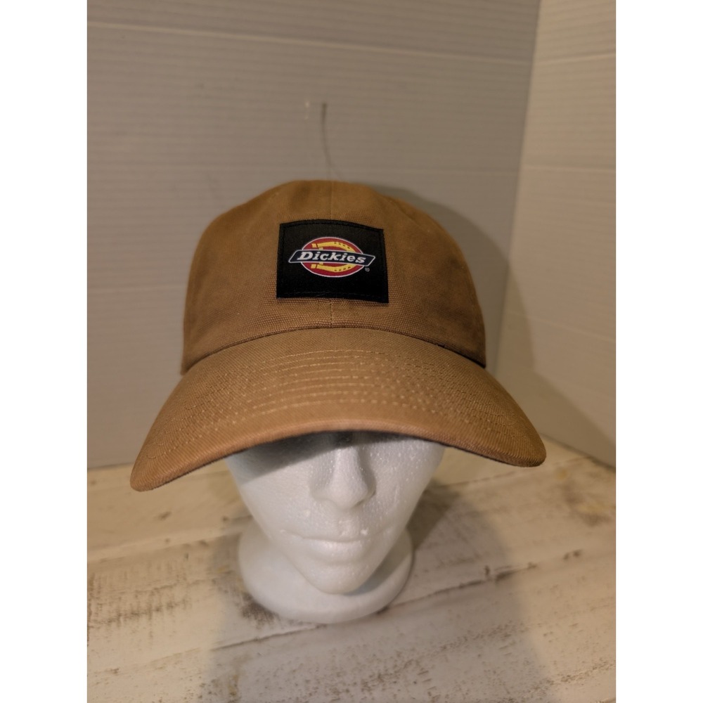 Dickies, Skateboarding Hat, Snapback Tan Khaki Adjustable Brand New